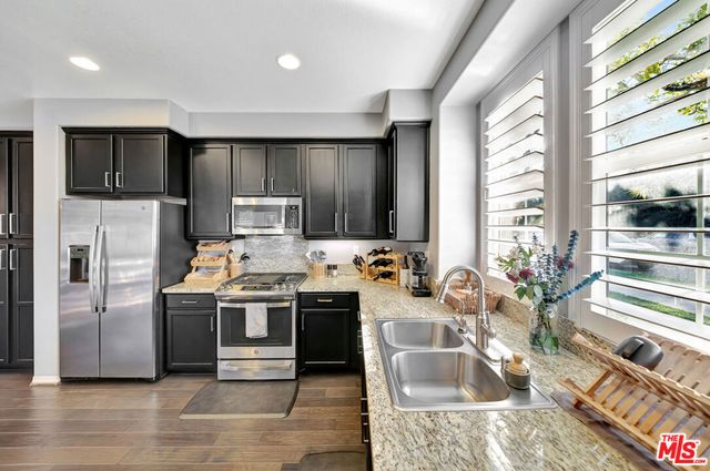 28667 Pietro Drive, Valencia, CA 91354