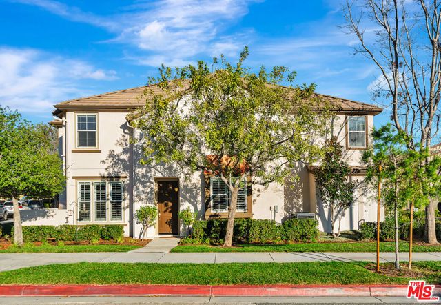 28667 Pietro Drive, Valencia, CA 91354