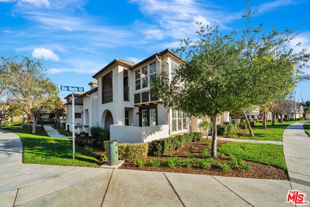 28667 Pietro Drive, Valencia, CA 91354