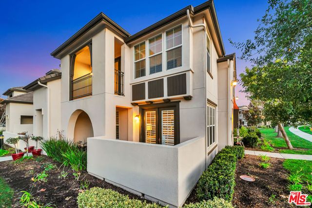 28667 Pietro Drive, Valencia, CA 91354