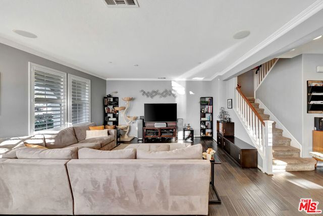 28667 Pietro Drive, Valencia, CA 91354