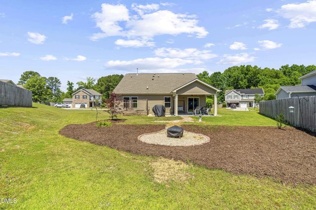 716 Harvest Point Drive, Fuquay Varina, NC 27526