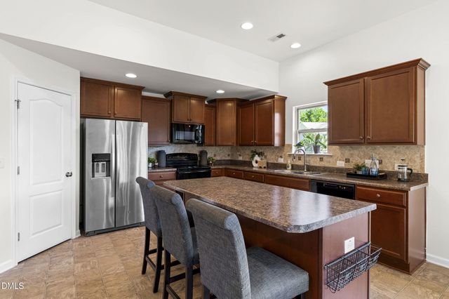 716 Harvest Point Drive, Fuquay Varina, NC 27526