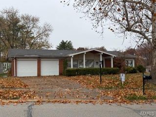 5103 Towne South Road, St Louis, MO 63128