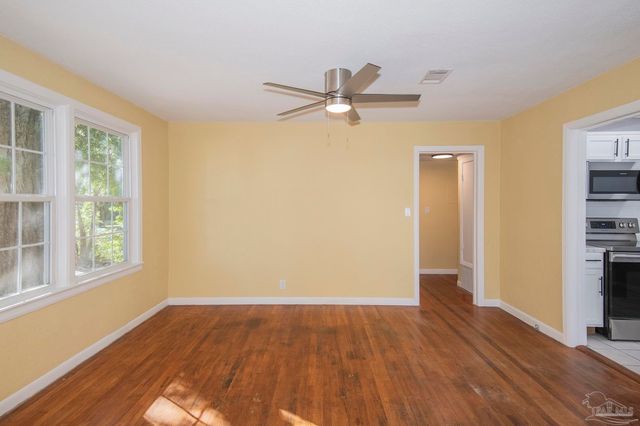 301 Chaseville St, Pensacola, FL 32507