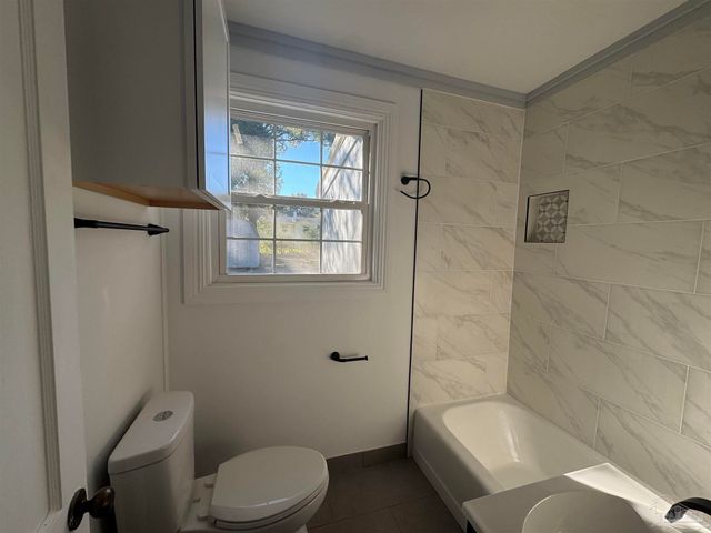 301 Chaseville St, Pensacola, FL 32507