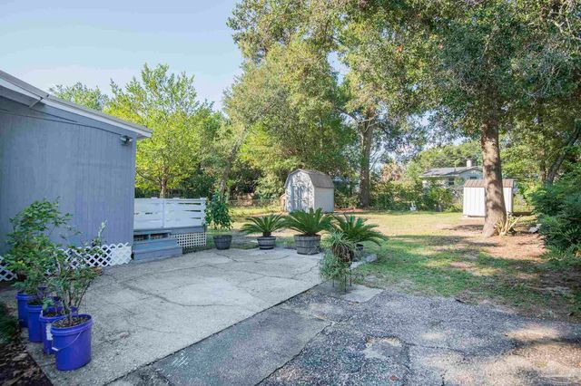 301 Chaseville St, Pensacola, FL 32507