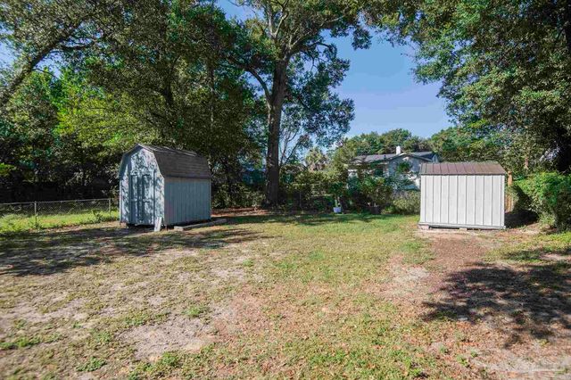 301 Chaseville St, Pensacola, FL 32507