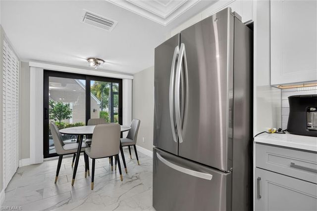 12090 Kelly Greens BLVD 111, Fort Myers, FL 33908