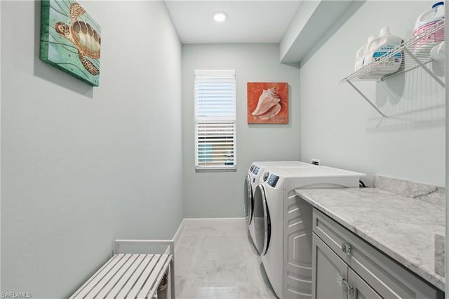 3733 SW 1st LN, Cape Coral, FL 33991