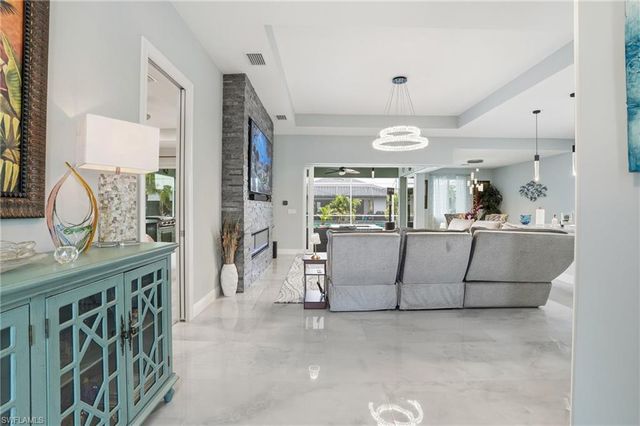 3733 SW 1st LN, Cape Coral, FL 33991