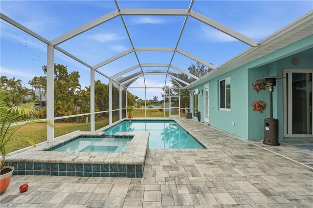 3733 SW 1st LN, Cape Coral, FL 33991