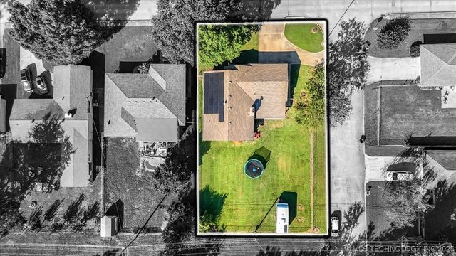 208 N Chambers Trail, Claremore, OK 74017