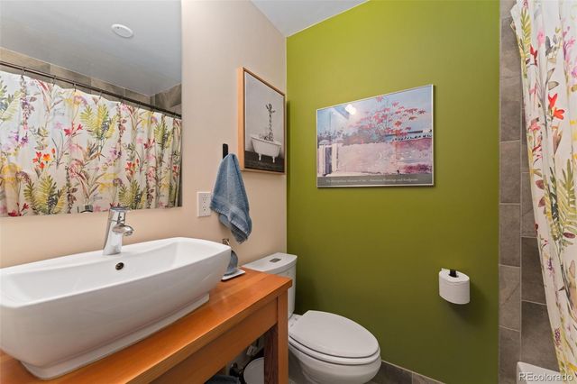 3313 Curtis Street, Denver, CO 80205