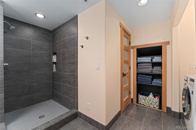 3313 Curtis Street, Denver, CO 80205