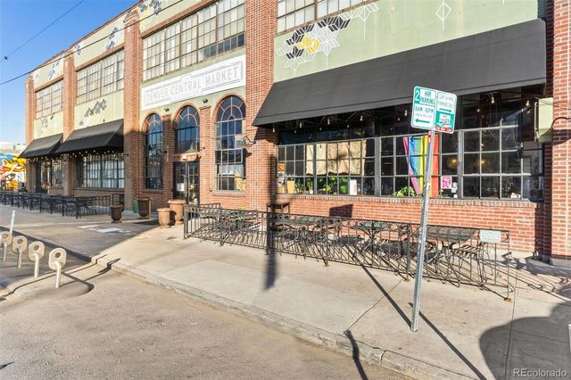 3313 Curtis Street, Denver, CO 80205