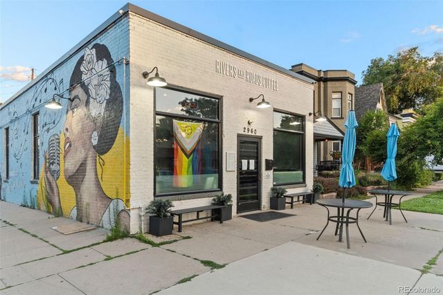 3313 Curtis Street, Denver, CO 80205