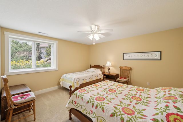 4400 161st Street, Urbandale, IA 50323