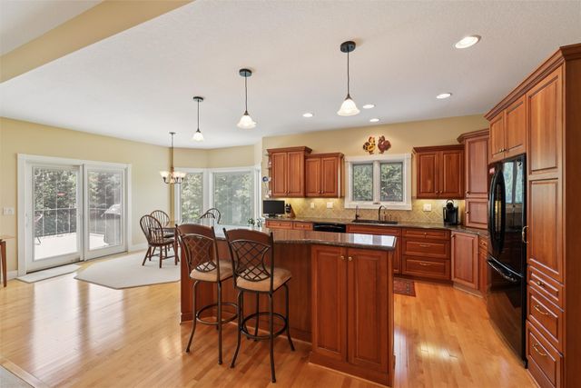 4400 161st Street, Urbandale, IA 50323