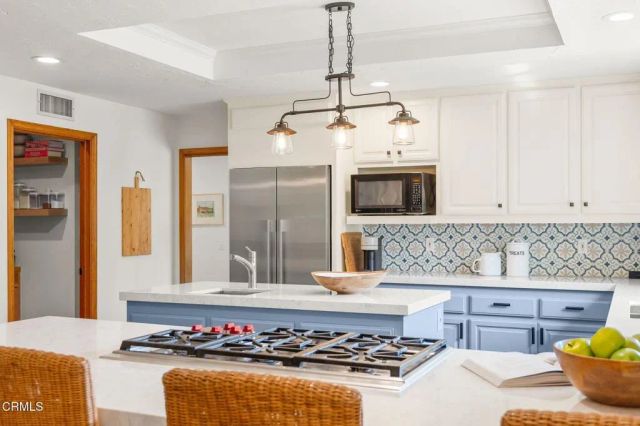 11993 Macdonald Drive, Ojai, CA 93023
