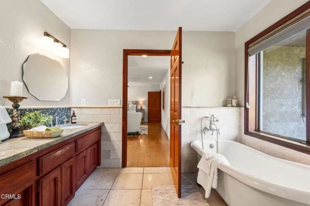 11993 Macdonald Drive, Ojai, CA 93023