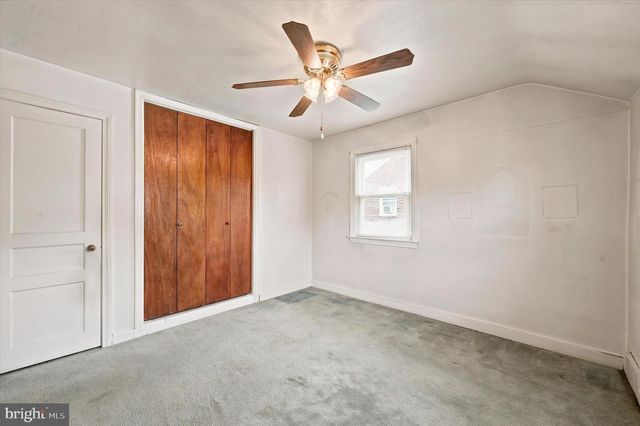 141 FLINTLOCK RD, Drexel Hill, PA 19026