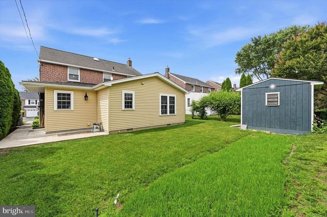 141 FLINTLOCK RD, Drexel Hill, PA 19026