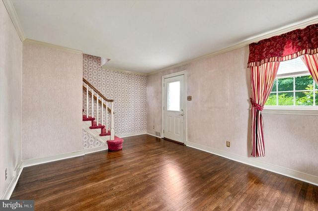 141 FLINTLOCK RD, Drexel Hill, PA 19026
