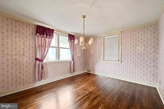 141 FLINTLOCK RD, Drexel Hill, PA 19026