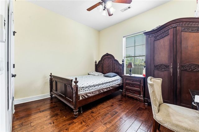 4602 W Warbal Trail, Rogers, AR 72758
