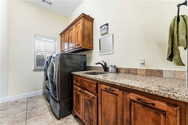 4602 W Warbal Trail, Rogers, AR 72758