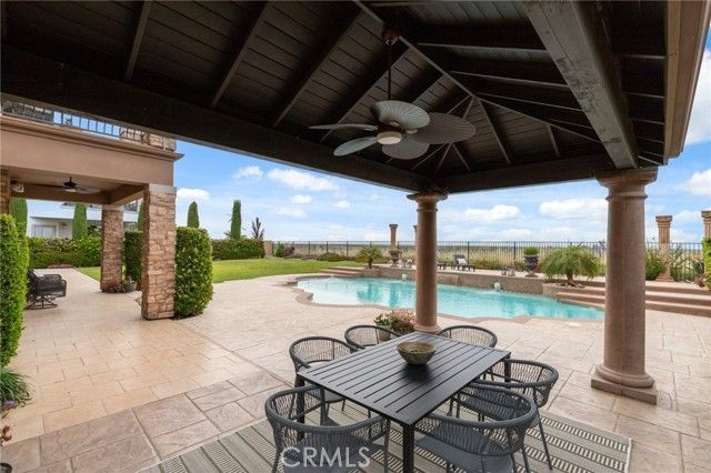 4918 W Bluff, Fresno, CA 93722