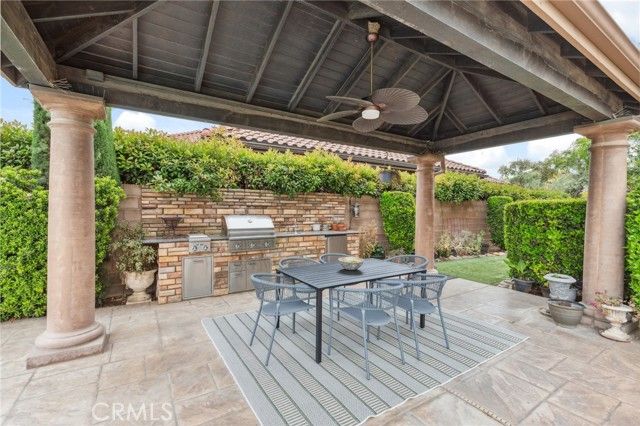 4918 W Bluff, Fresno, CA 93722