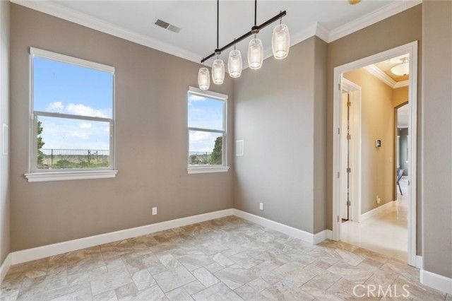 4918 W Bluff, Fresno, CA 93722