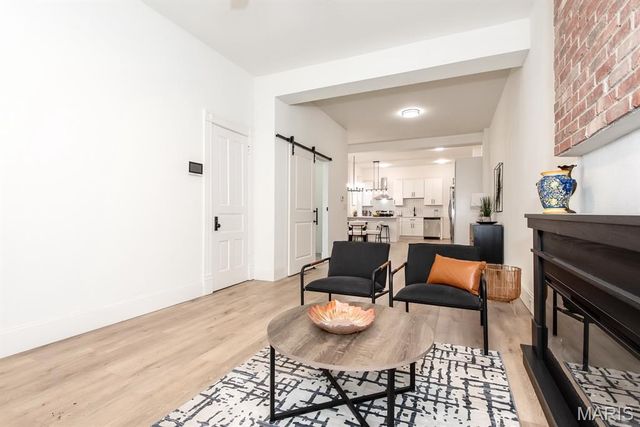 3547 Nebraska Avenue, St Louis, MO 63118