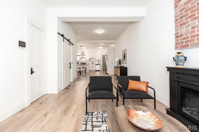 3547 Nebraska Avenue, St Louis, MO 63118