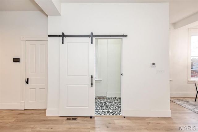 3547 Nebraska Avenue, St Louis, MO 63118