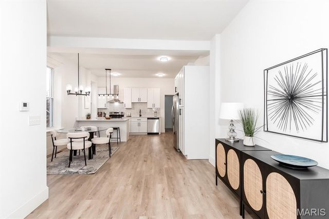 3547 Nebraska Avenue, St Louis, MO 63118