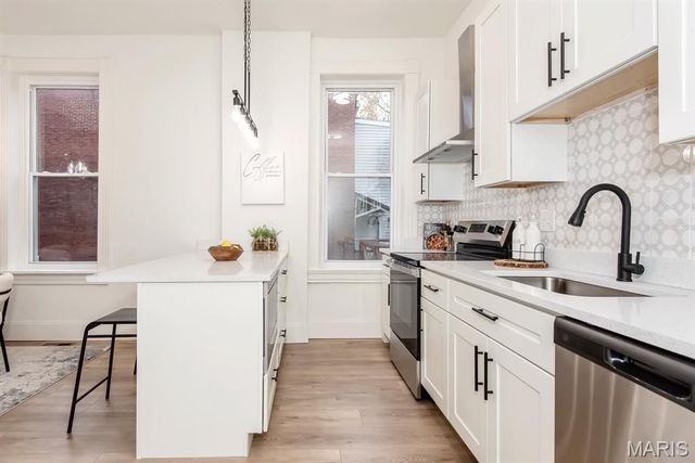 3547 Nebraska Avenue, St Louis, MO 63118