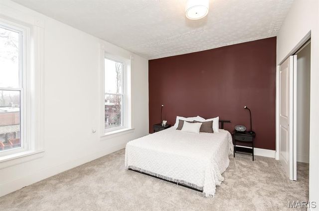 3547 Nebraska Avenue, St Louis, MO 63118