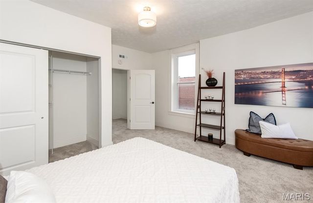 3547 Nebraska Avenue, St Louis, MO 63118