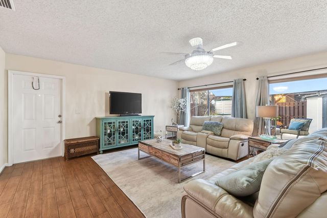 111 Weybridge Circle C, Royal Palm Beach, FL 33411