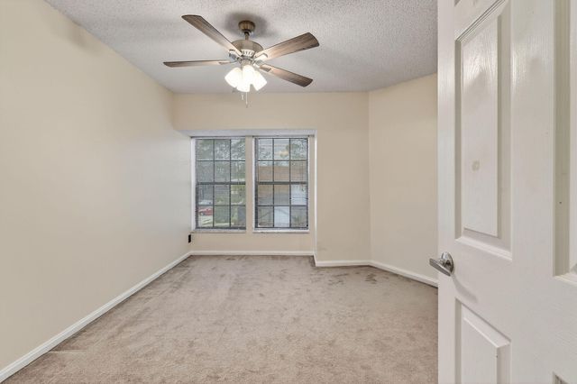 111 Weybridge Circle C, Royal Palm Beach, FL 33411