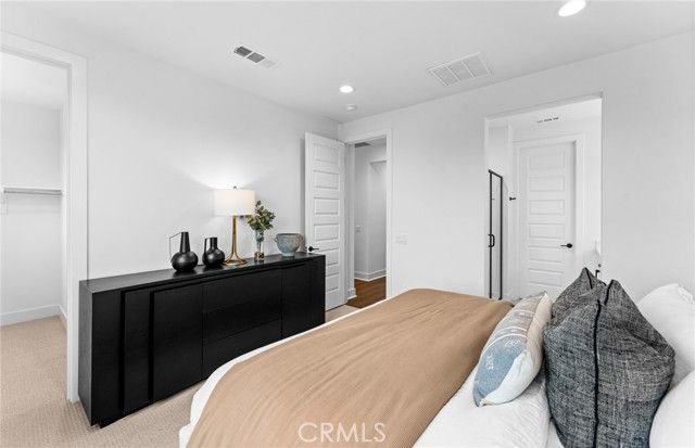 102 Sorrel Court, Burbank, CA 91506