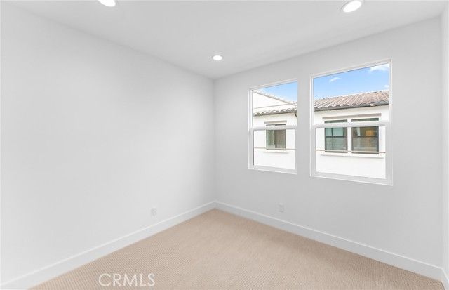 102 Sorrel Court, Burbank, CA 91506