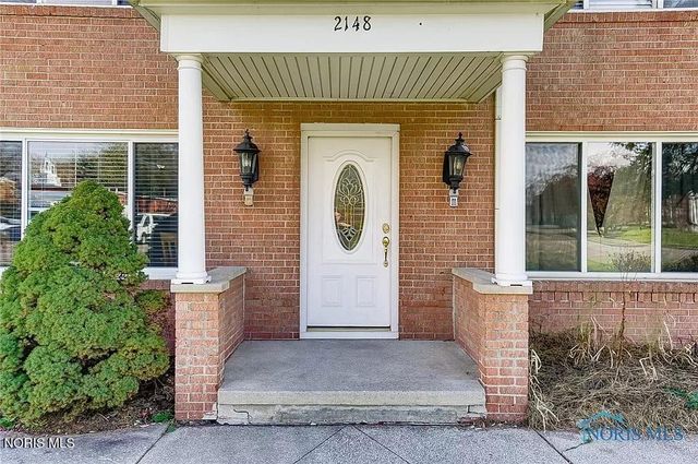 2148 Richards Road, Apt 6, Ottawa Hills, OH 43606