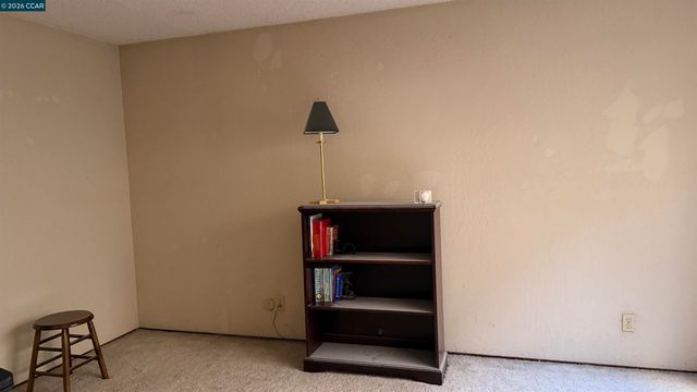 748 Aries Ln, Foster City, CA 94404