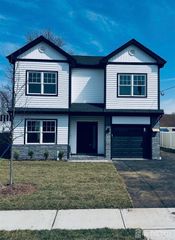 225 Penn Avenue, Edison, NJ 08817