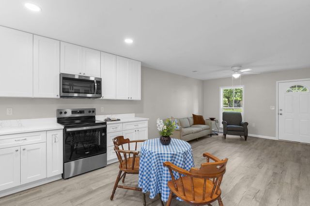 126 Hope Drive, Summerville, SC 29485