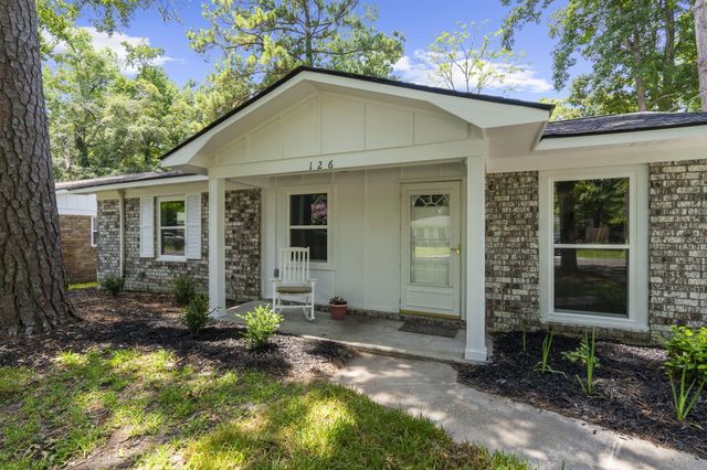 126 Hope Drive, Summerville, SC 29485
